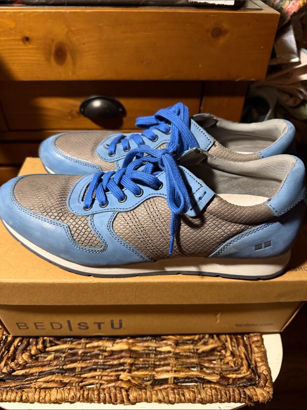 Men’s Lozano Leather-Suede Sneakers Sz 11 M - Picture 2 of 8